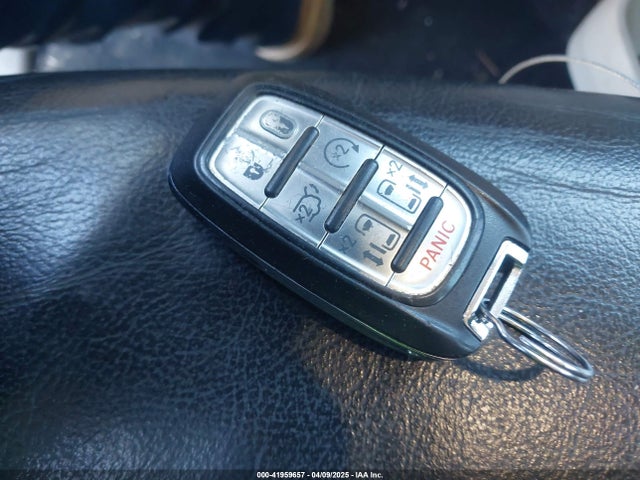 2C4RC1BG8KR651366 Chrysler Pacifica Touring L