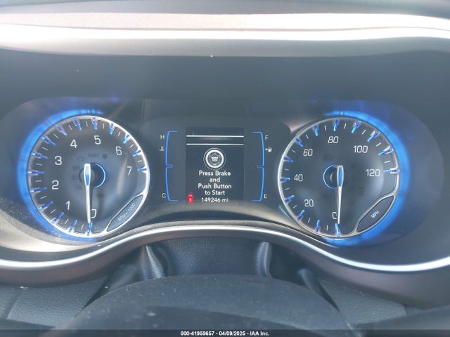 2C4RC1BG8KR651366 Chrysler Pacifica Touring L