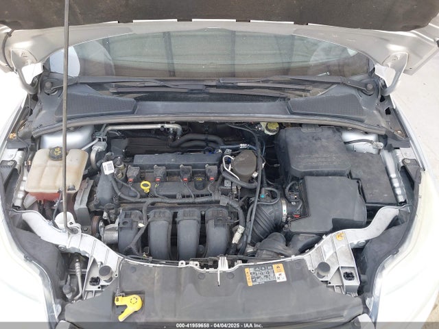 1FADP3K25EL410494 Ford FOCUS SE