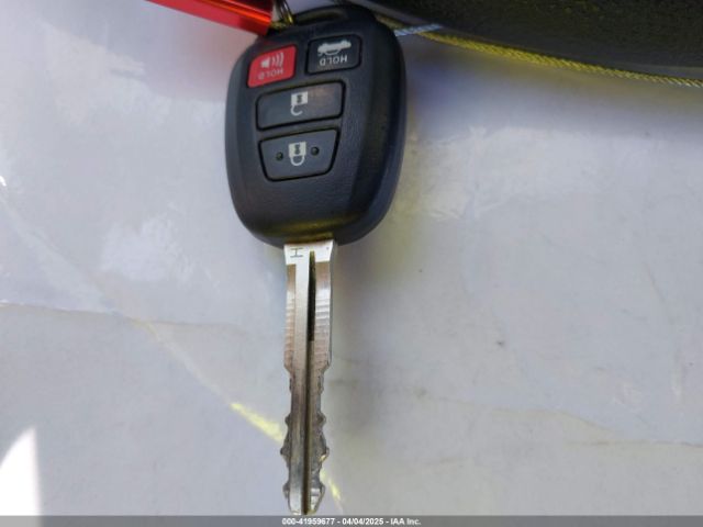 2T1BURHE7HC774295 Toyota COROLLA LE