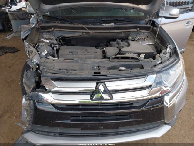 JA4AD3A31GZ004321 Mitsubishi Outlander Se