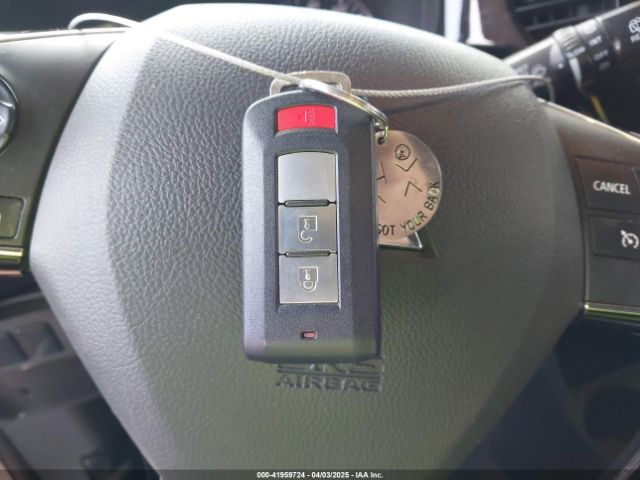 JA4AD3A31GZ004321 Mitsubishi Outlander Se