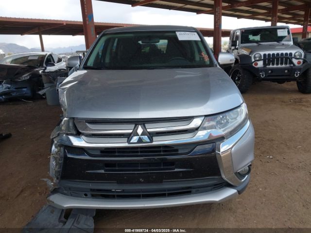 JA4AD3A31GZ004321 Mitsubishi Outlander Se