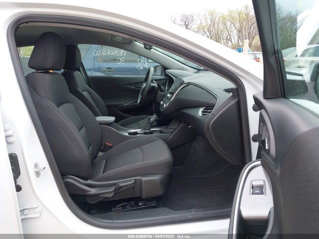 1G1ZD5ST4SF128928 Chevrolet Malibu Fwd 1lt
