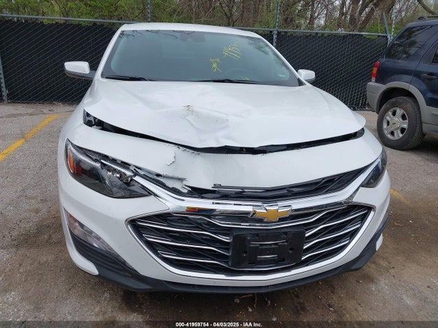 1G1ZD5ST4SF128928 Chevrolet Malibu Fwd 1lt