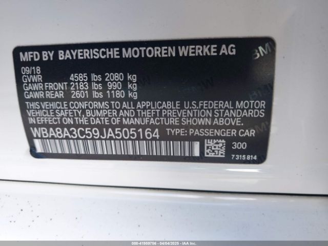 WBA8A3C59JA505164 BMW 320i Xdrive
