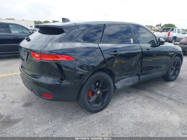 SADCJ2FX9KA354949 Jaguar F-pace 25t Premium