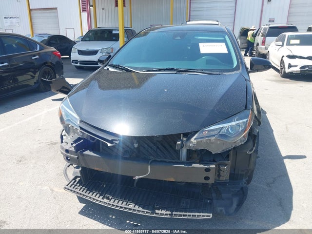 2T1BURHE1KC166800 Toyota COROLLA LE