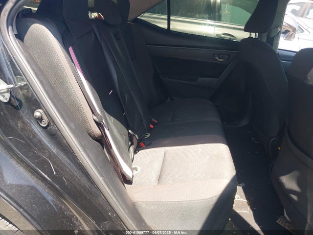 2T1BURHE1KC166800 Toyota COROLLA LE