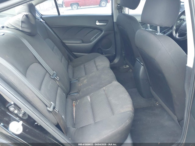 KIA FORTE LX 2017 3KPFK4A71HE074408 Image 8