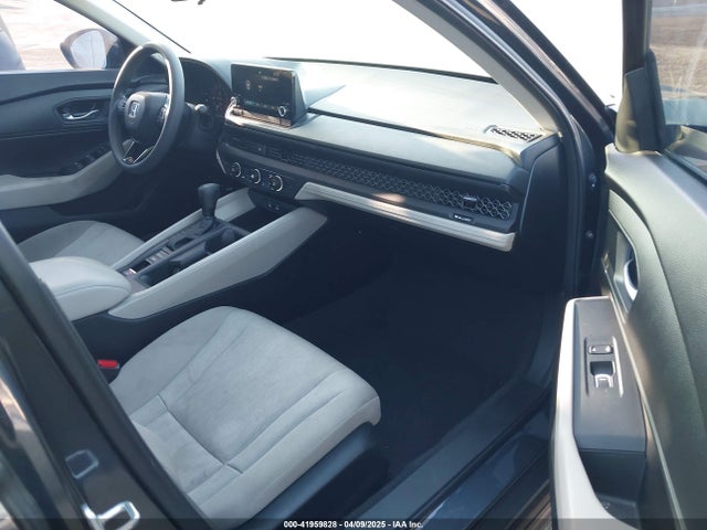 1HGCY1F25PA012963 Honda ACCORD LX