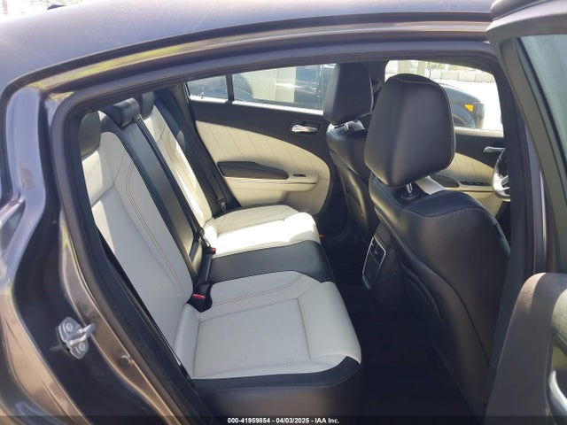 2C3CDXHG7HH563764 Dodge Charger Sxt Rwd