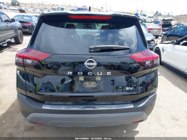 JN8BT3BA6PW426536 Nissan Rogue Sv Fwd