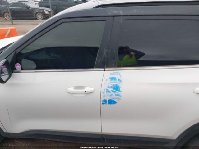 KNDEUCAAXR7582468 KIA SELTOS S