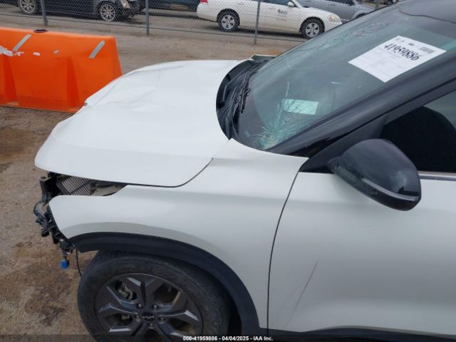 KNDEUCAAXR7582468 KIA SELTOS S