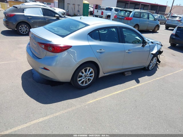 JM1BM1W73E1156218 Mazda pe