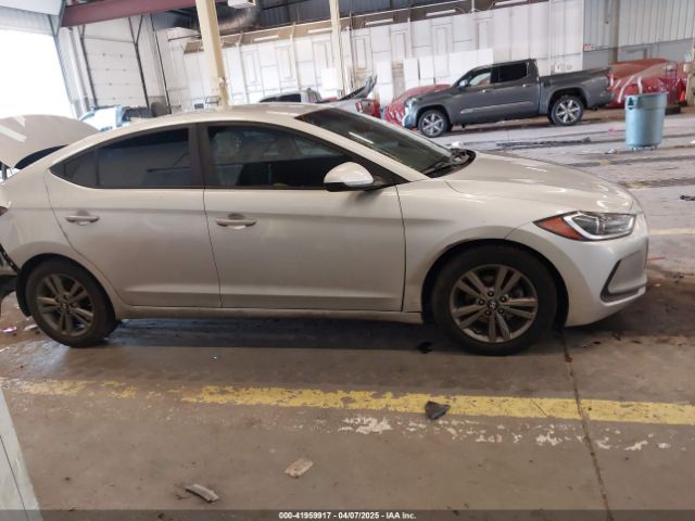 5NPD84LF2JH296774 Hyundai ELANTRA SEL