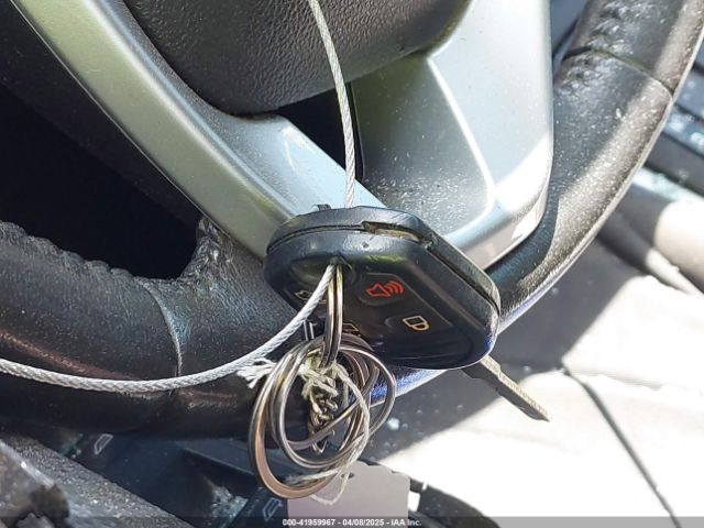 3FADP4BJXFM210840 Ford FIESTA SE