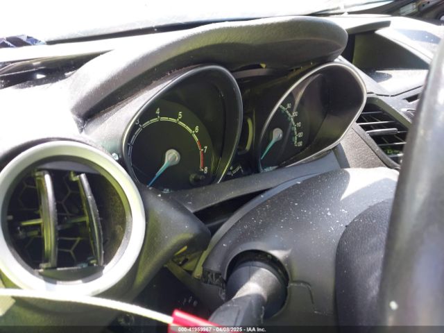 3FADP4BJXFM210840 Ford FIESTA SE