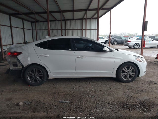 5NPD84LF6JH317738 Hyundai Elantra Value Edition