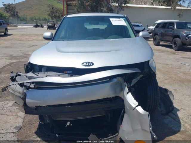 KNDJ23AU5L7097239 KIA SOUL LX