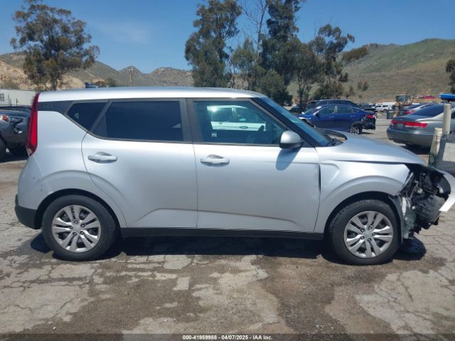 KNDJ23AU5L7097239 KIA SOUL LX