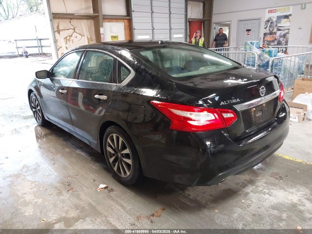 1N4AL3AP6HC271962 Nissan Altima 2.5 Sv