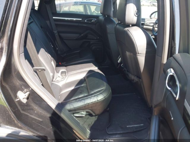 2016 PORSCHE CAYENNE WP1AA2A27GKA14200 Photo 7