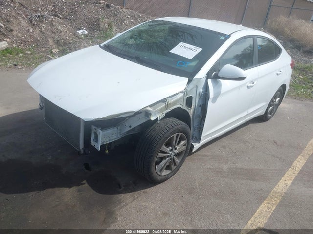 5NPD84LF2JH237322 Hyundai ELANTRA SEL