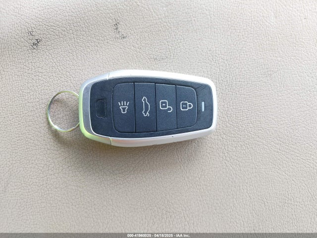 5XYPH4A54KG537153 KIA Sorento 3.3l Ex
