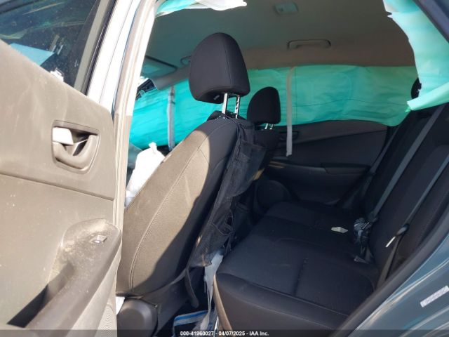 KM8K62AB2NU812222 Hyundai Kona Sel