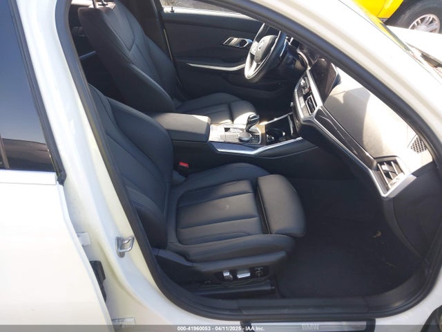 WBA5P7C02MFJ83200 BMW 330e