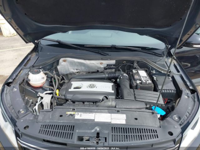 WVGBV7AX3JK002325 Volkswagen Tiguan Limited 2.0t