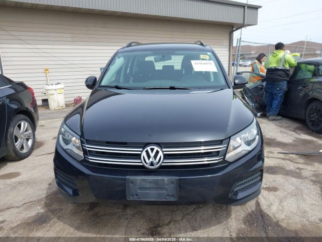WVGBV7AX3JK002325 Volkswagen Tiguan Limited 2.0t