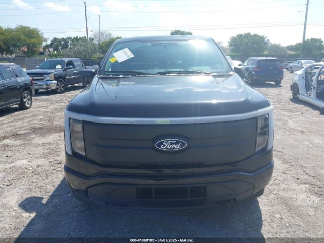 1FTVW3LK8RWG20320 Ford F-150 Lightning Xlt