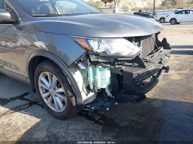 JN1BJ1CP5HW010376 Nissan Rogue Sport S