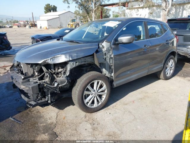 JN1BJ1CP5HW010376 Nissan Rogue Sport S