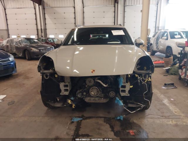 WP1AA2AY2MDA02282 Porsche Cayenne
