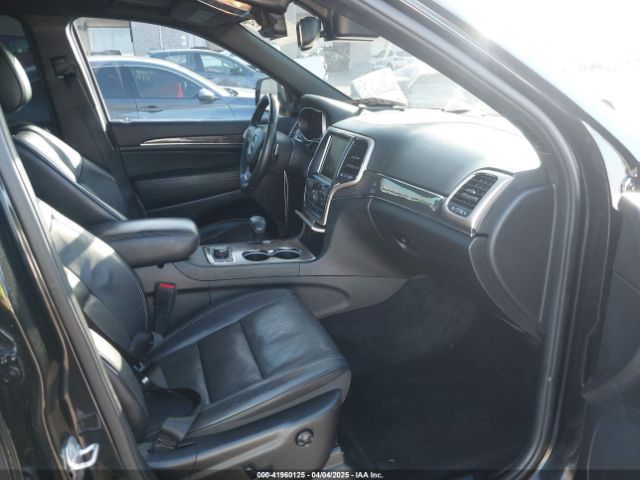 1C4RJFCT8EC105971 Jeep Grand Cherokee Overland