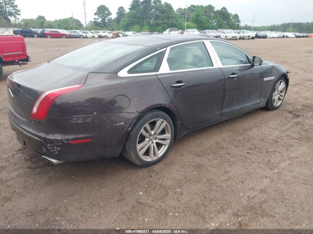 2011 JAGUAR XJ SAJWA2GB9BLV12305 Photo 3