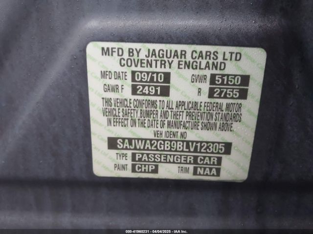 2011 JAGUAR XJ SAJWA2GB9BLV12305 Photo 8