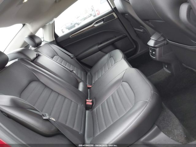 1FA6P0HD3F5116369 Ford FUSION SE