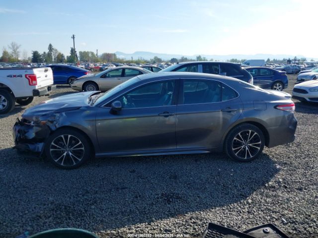 4T1B11HK2KU806608 Toyota CAMRY SE