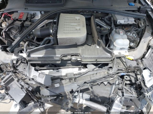 WA1VAAF73KD015837 Audi Q7 55 Premium