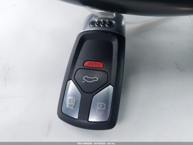 WA1VAAF73KD015837 Audi Q7 55 Premium