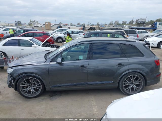 WA1VAAF73KD015837 Audi Q7 55 Premium