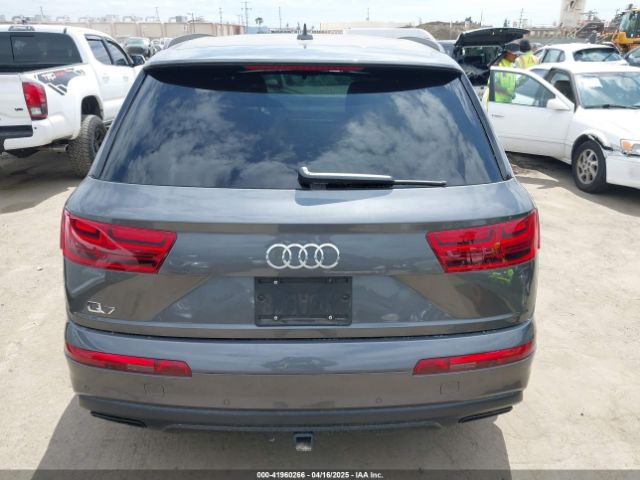 WA1VAAF73KD015837 Audi Q7 55 Premium