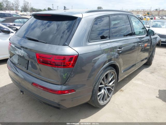 WA1VAAF73KD015837 Audi Q7 55 Premium