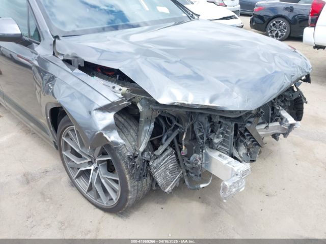 WA1VAAF73KD015837 Audi Q7 55 Premium