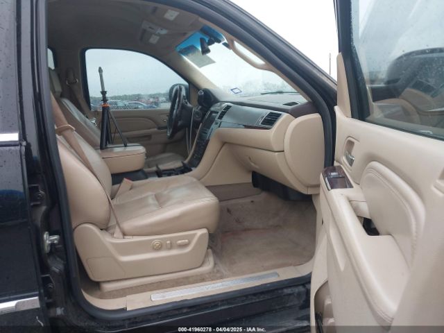 2010 CADILLAC ESCALADE 1GYUKAEF7AR114664 Photo 4